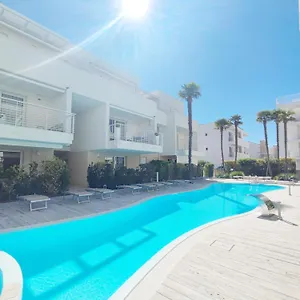 Wave , Lido di Jesolo Italia