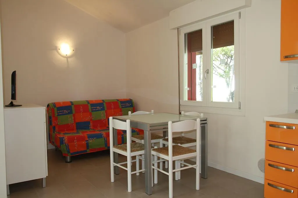 Villaggio Solveig Family Apartments Lido di Jesolo 0*,  Italien